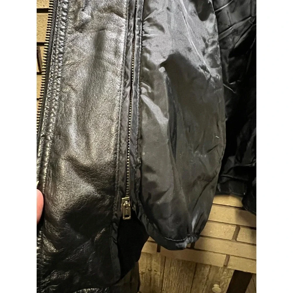 VTG Wilsons Leather Experts Mens Black Genuine Leather‎ Bomber Jacket Lined XL